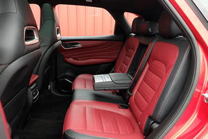 เช่ารถยนต์ MG HS (22-24) ภาพถ่าย 14