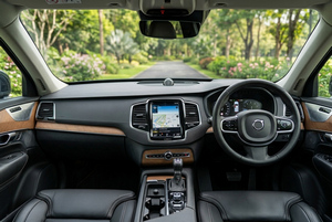 เช่ารถยนต์ Volvo XC90 (19-23) ภาพถ่าย 5