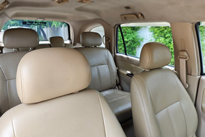 เช่ารถยนต์ Isuzu MU7 ภาพถ่าย 5